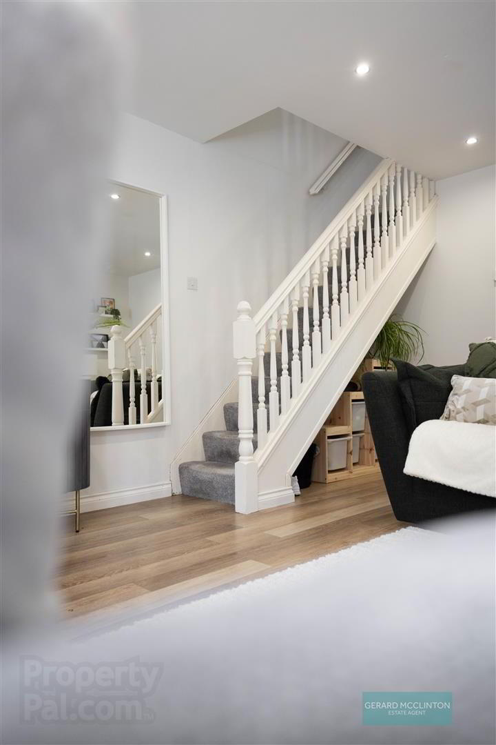 1 Green Lane 6 of 47