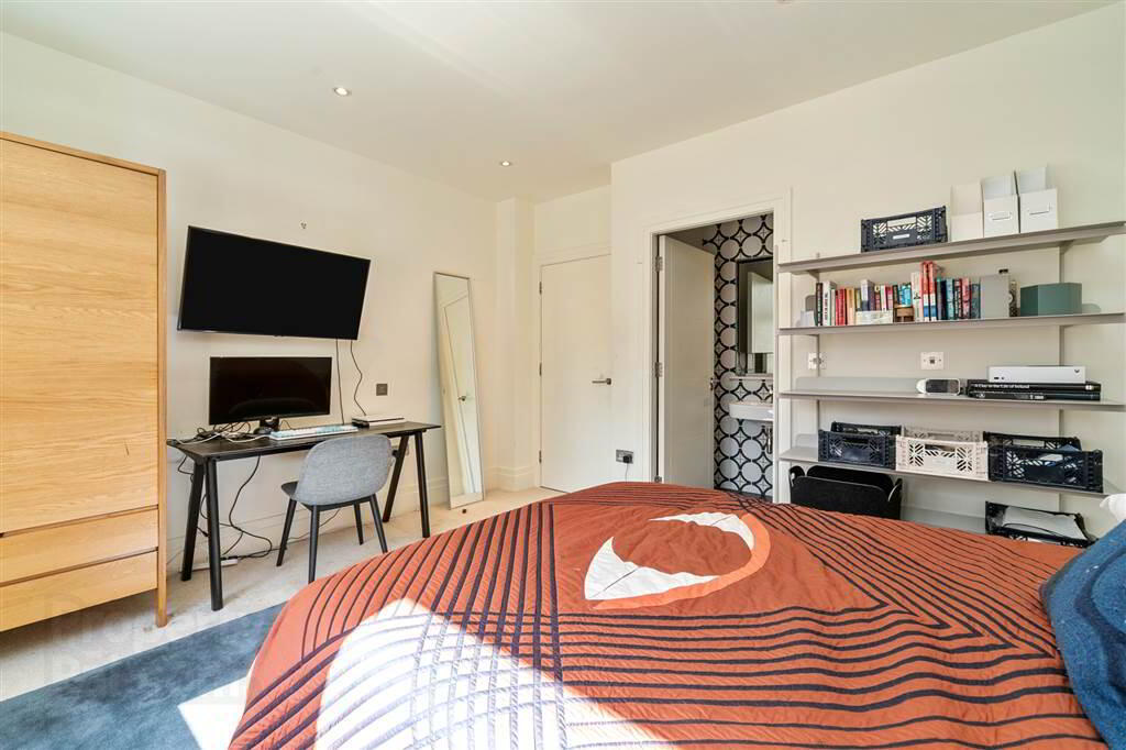 C1 The Cypress, Malone Square, 44 Windsor Park 13 of 20