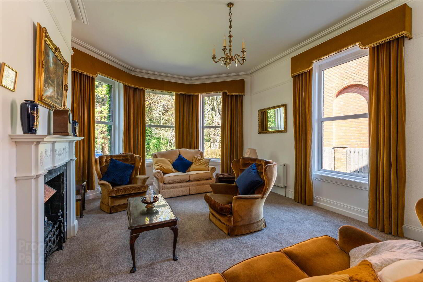 545 Upper Newtownards Road 5 of 37