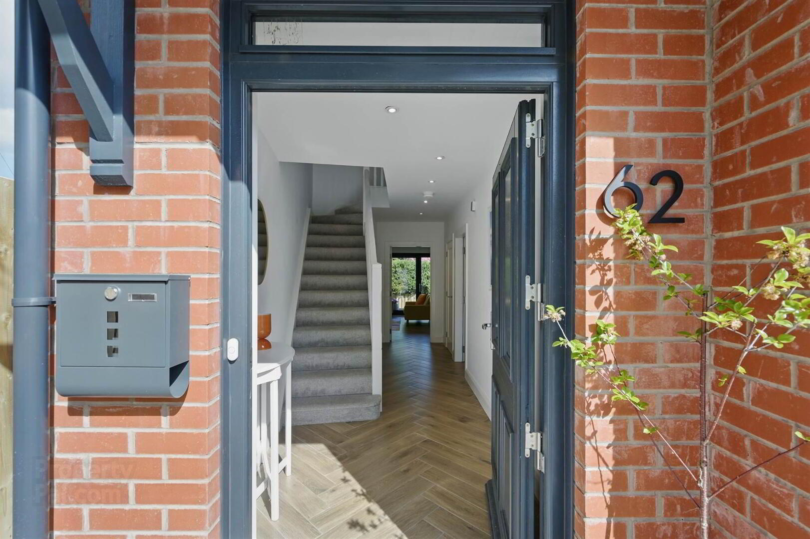 property description image