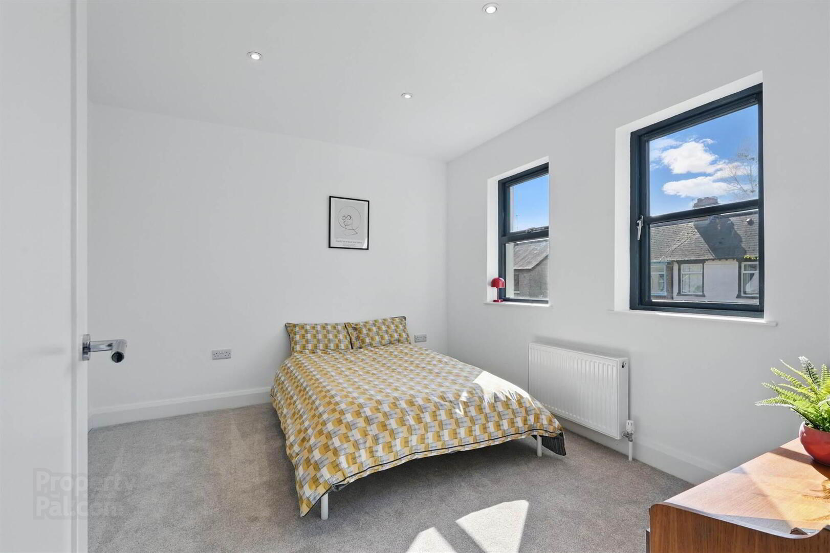 Brand New Build Family Home @, 62 Earlswood Road 17 of 28