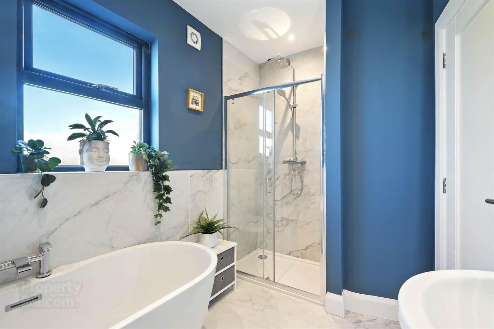Brand New Build Family Home @, 62 Earlswood Road 21 of 28