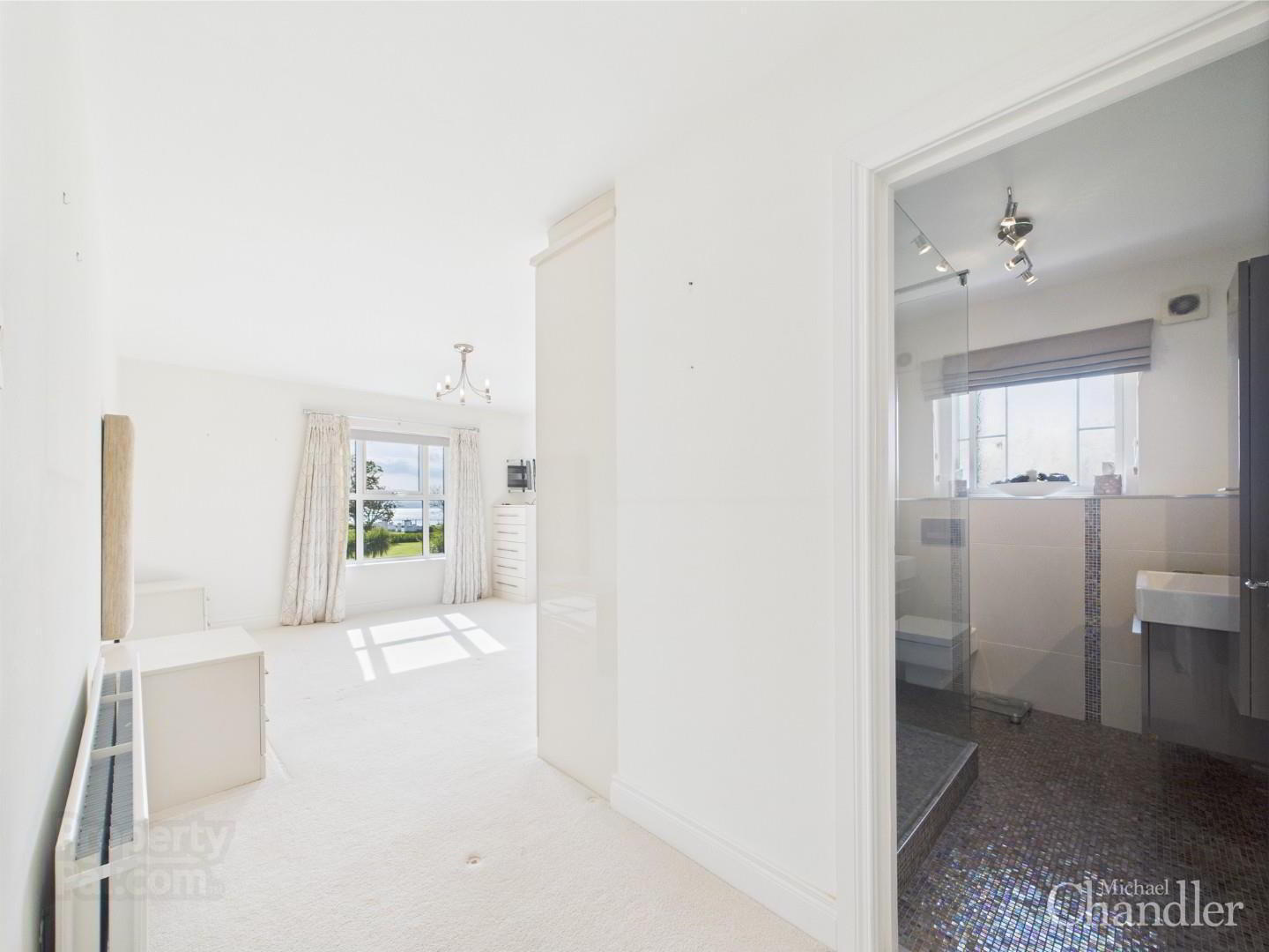Apt 3, Clanbrassil Court 15 of 27