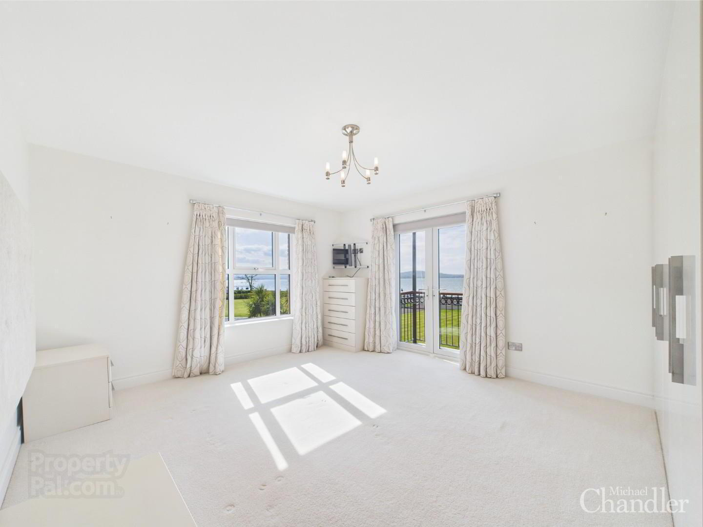 Apt 3, Clanbrassil Court 16 of 27