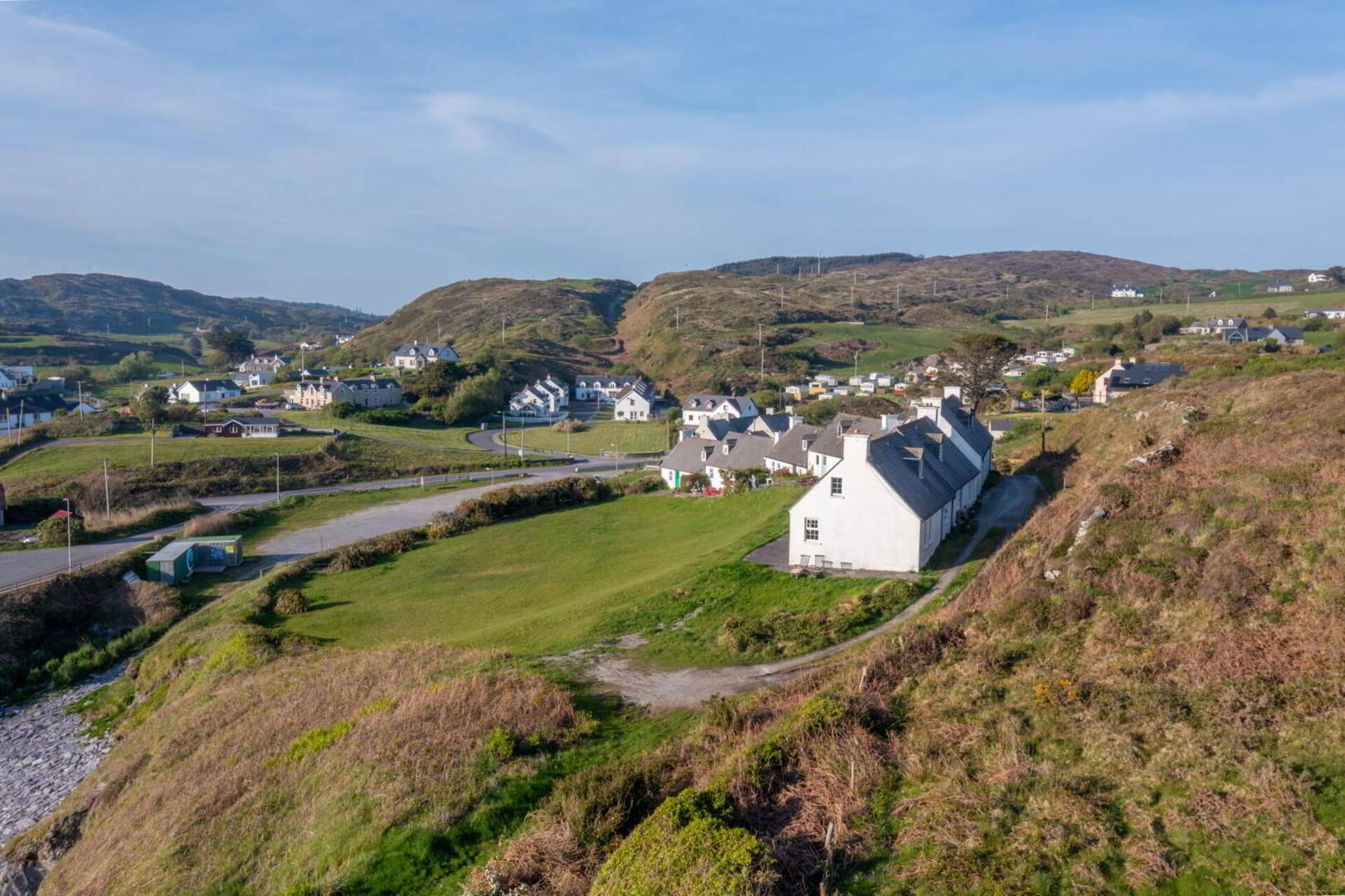 8 Tragumna Holiday Cottages 4 of 14