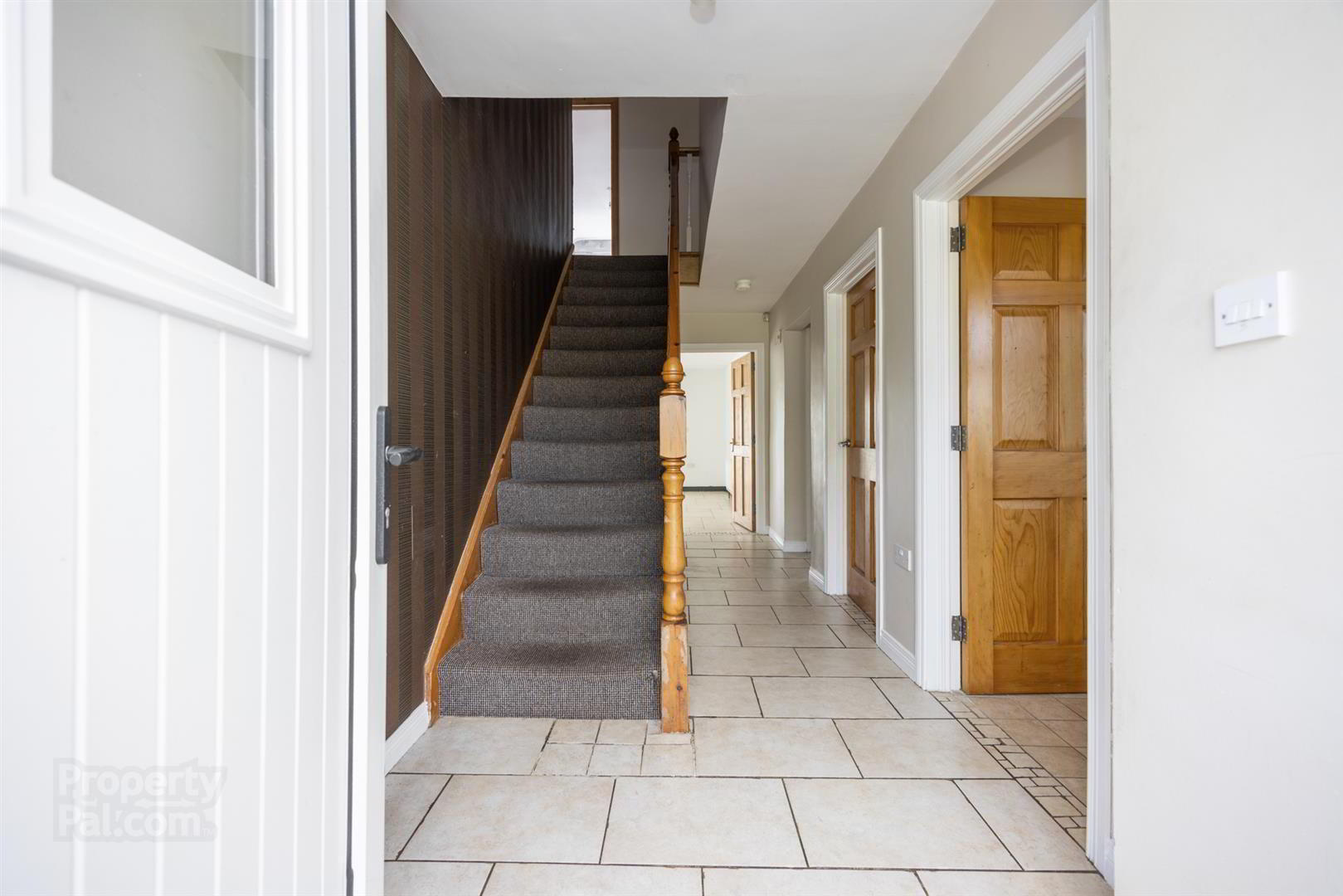 32b Crumlin Road 4 of 40