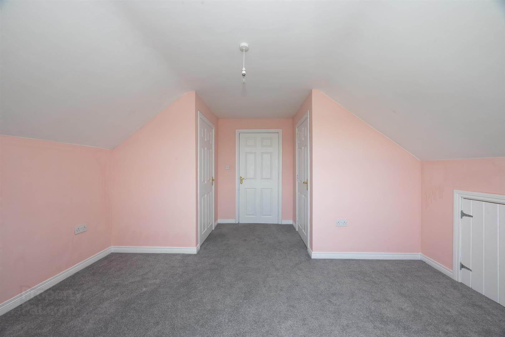 32b Crumlin Road 32 of 40