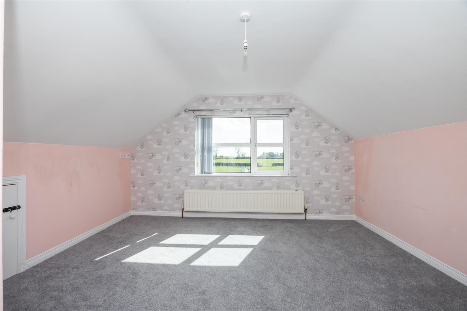 32b Crumlin Road 30 of 40