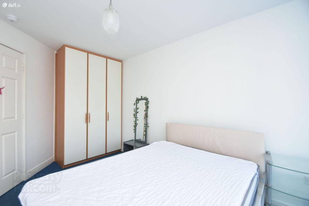 Apartment 34 Talbot Hall 13 of 22