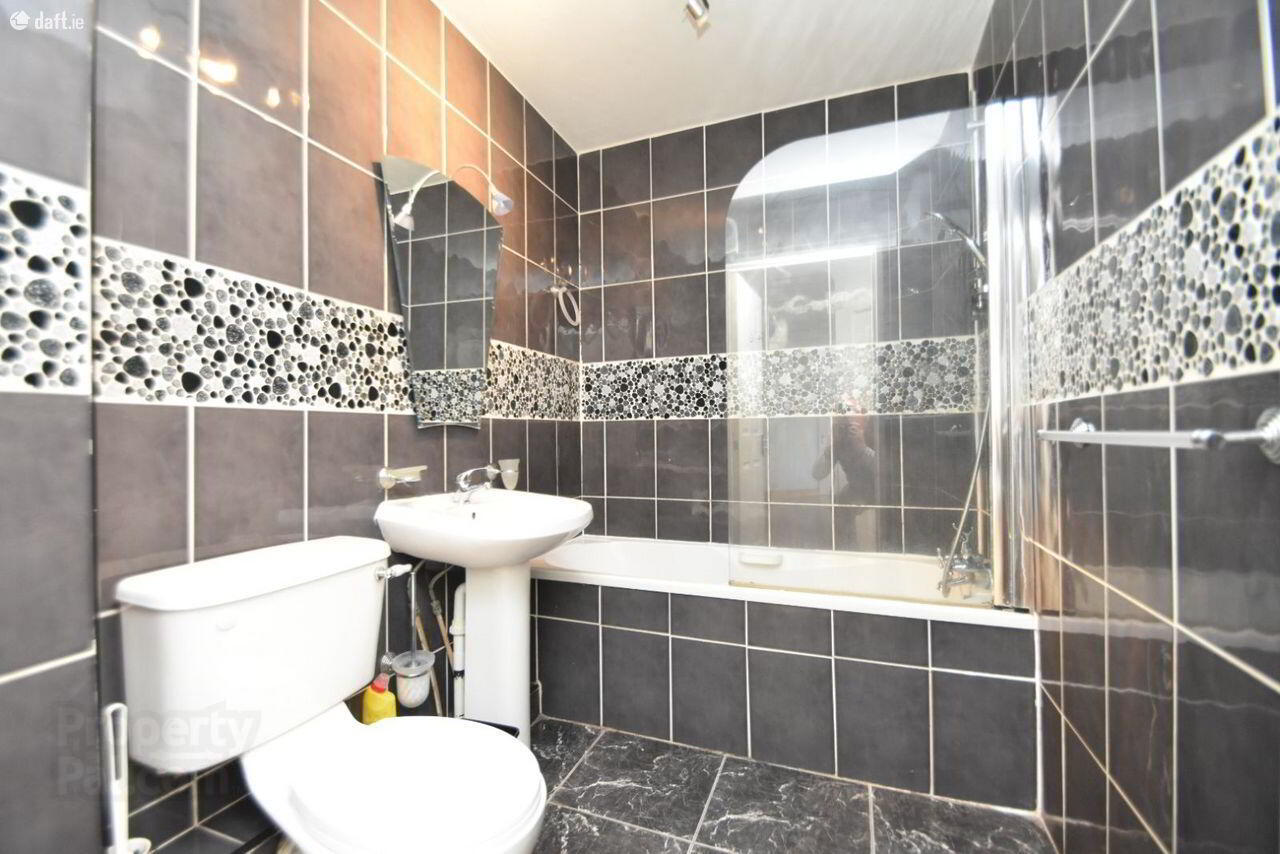 Apartment 34 Talbot Hall 17 of 22