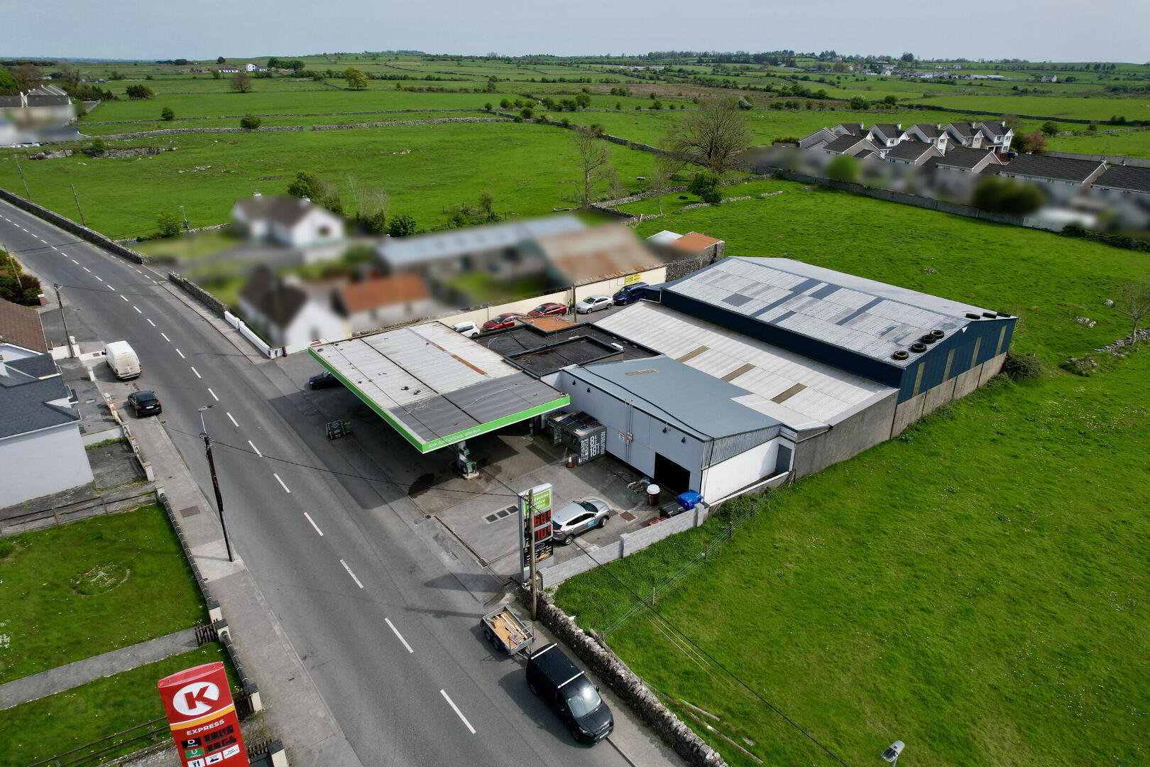 Brodericks Service Station 1 of 21