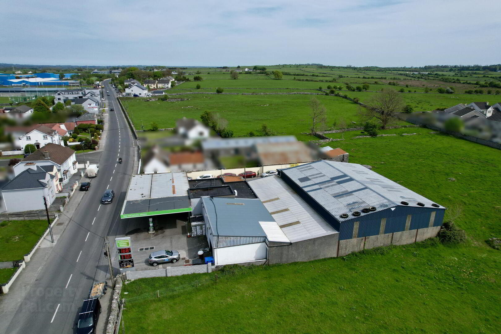 Brodericks Service Station 9 of 21
