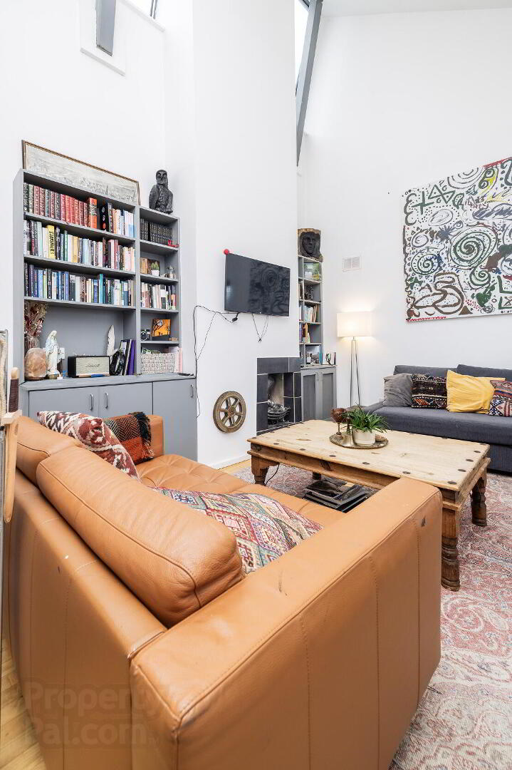Apartment 7 Temple Bar Square 9 of 31