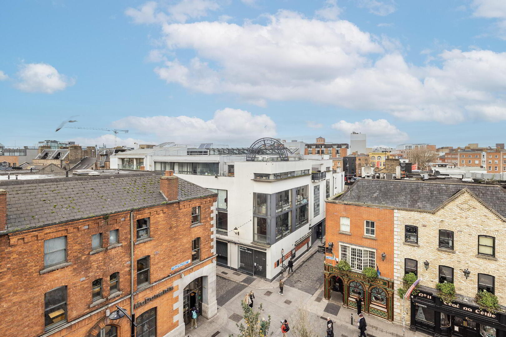 Apartment 7 Temple Bar Square 15 of 31