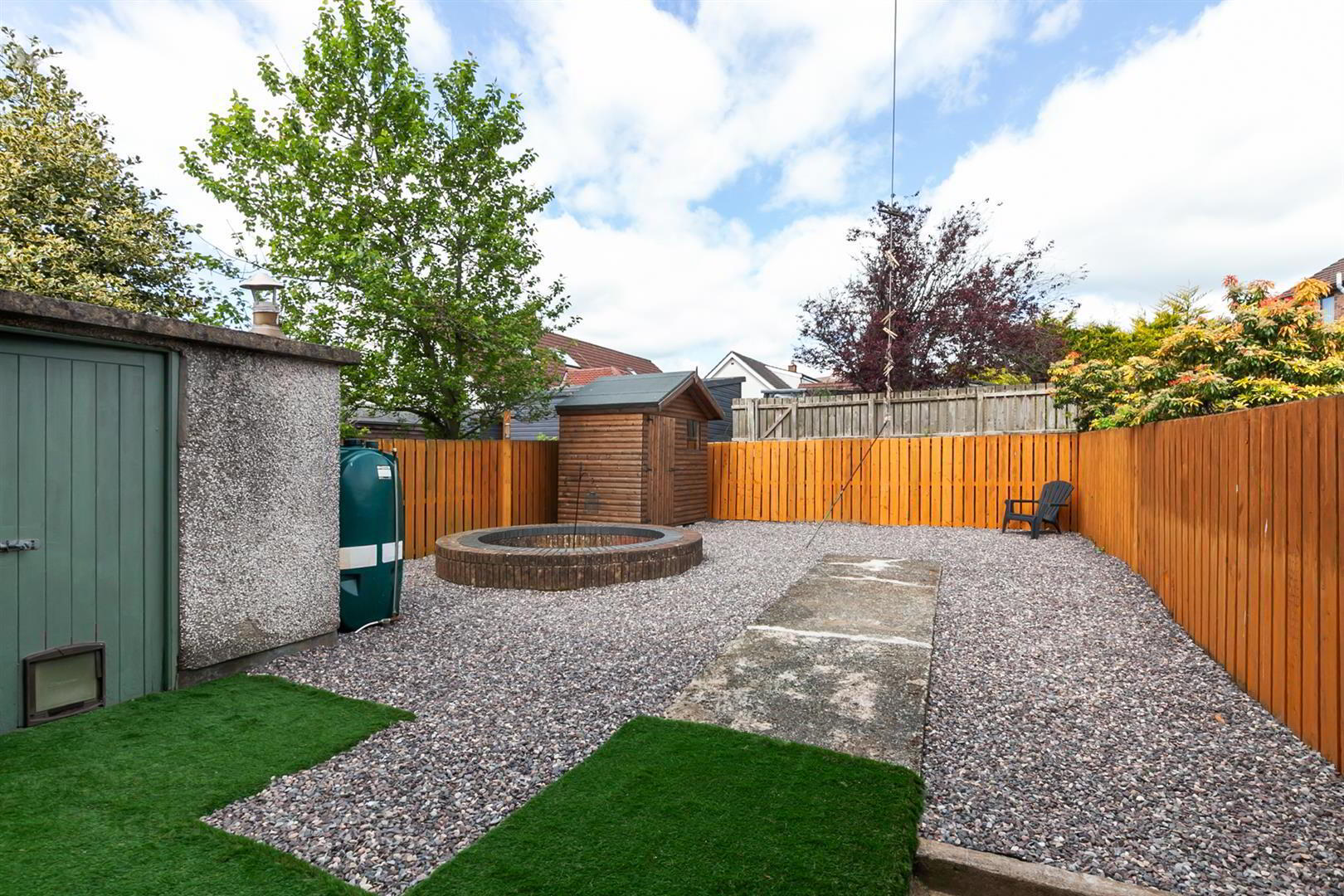 1 Moyadam Park 14 of 16