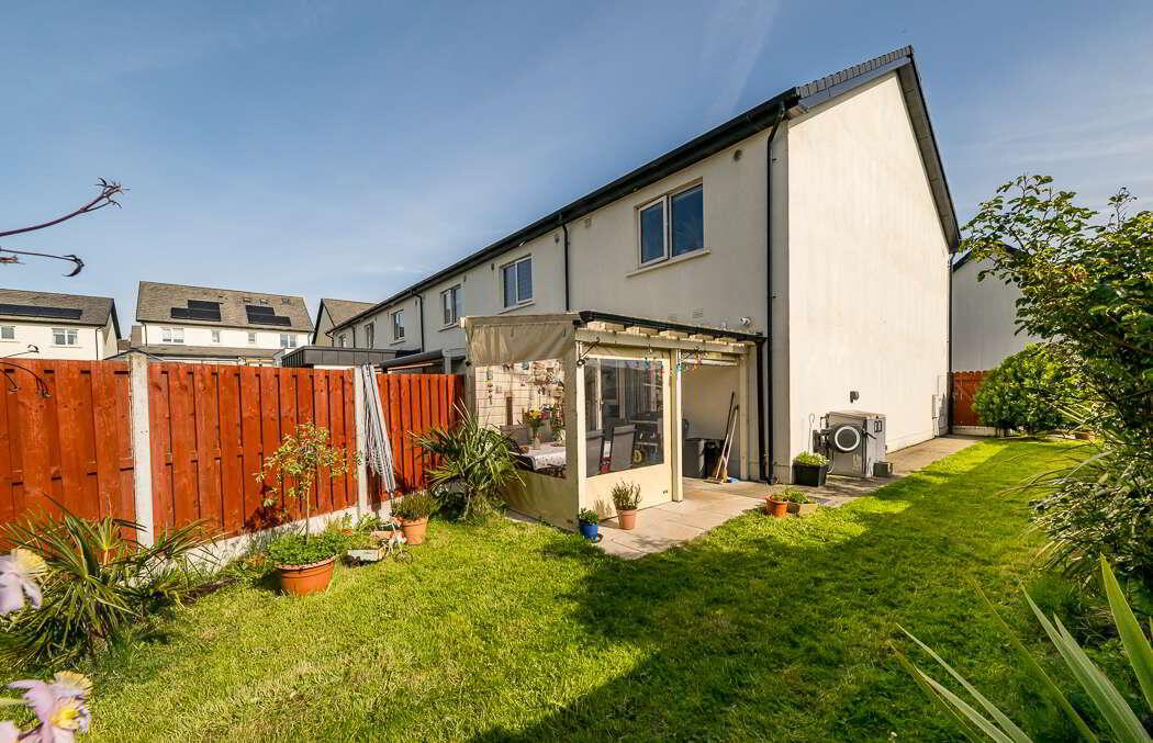 33 Cois Glaisin Walk 17 of 23