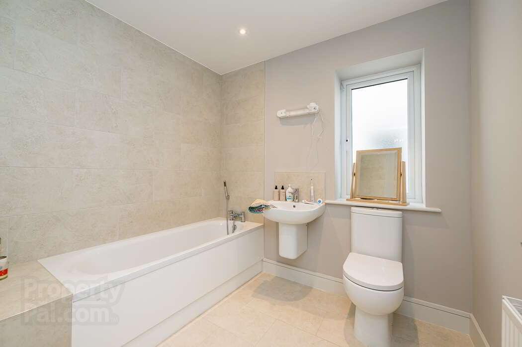 46 46 Cluain Adain View 17 of 22