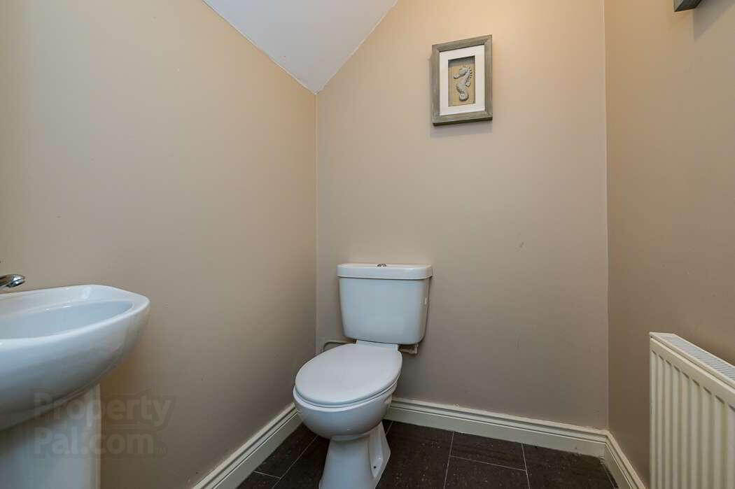 97 The Glebe 11 of 20