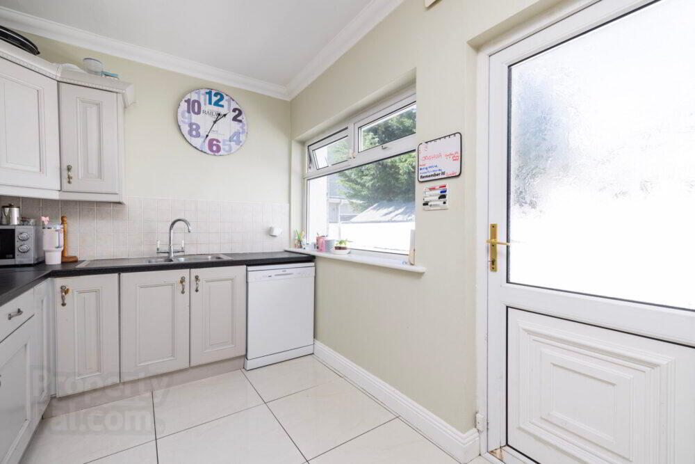 37 Ardcollum Avenue 10 of 18