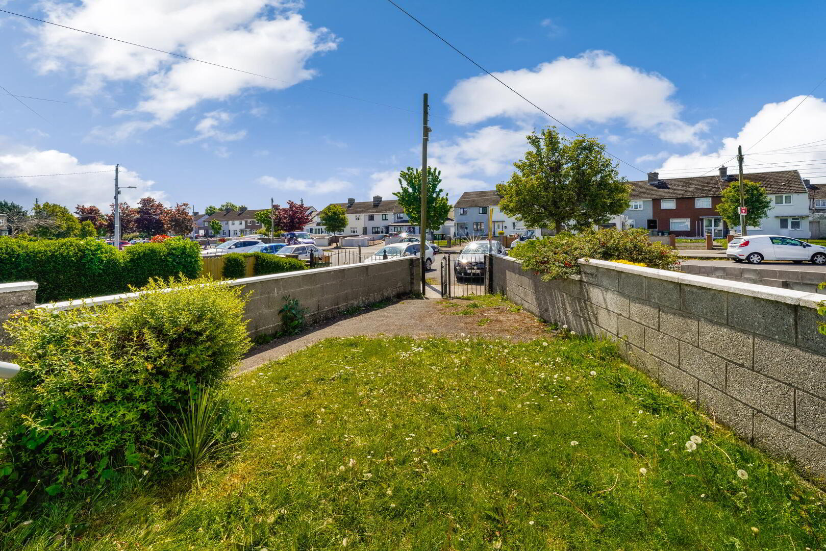 66 Casement Park 23 of 23
