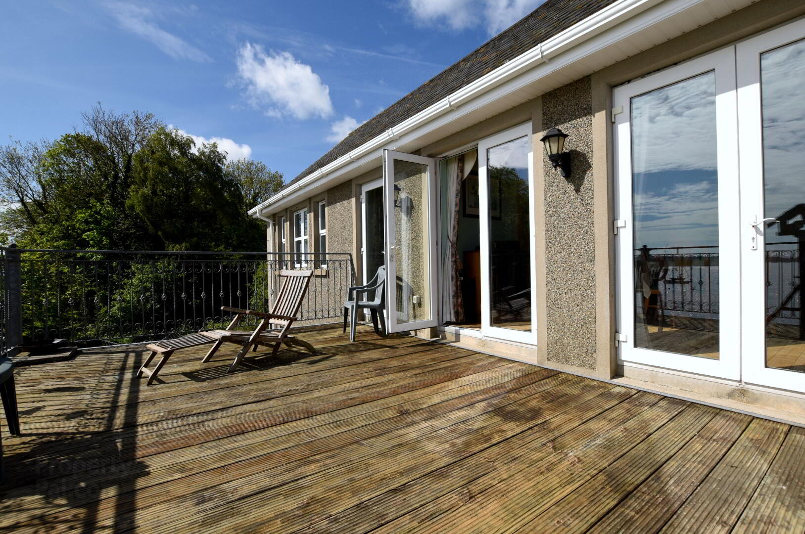 22 Shore Road 10 of 35