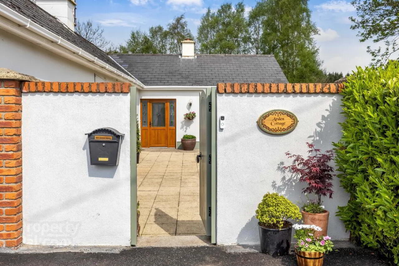 Arden Cottage 1 of 31