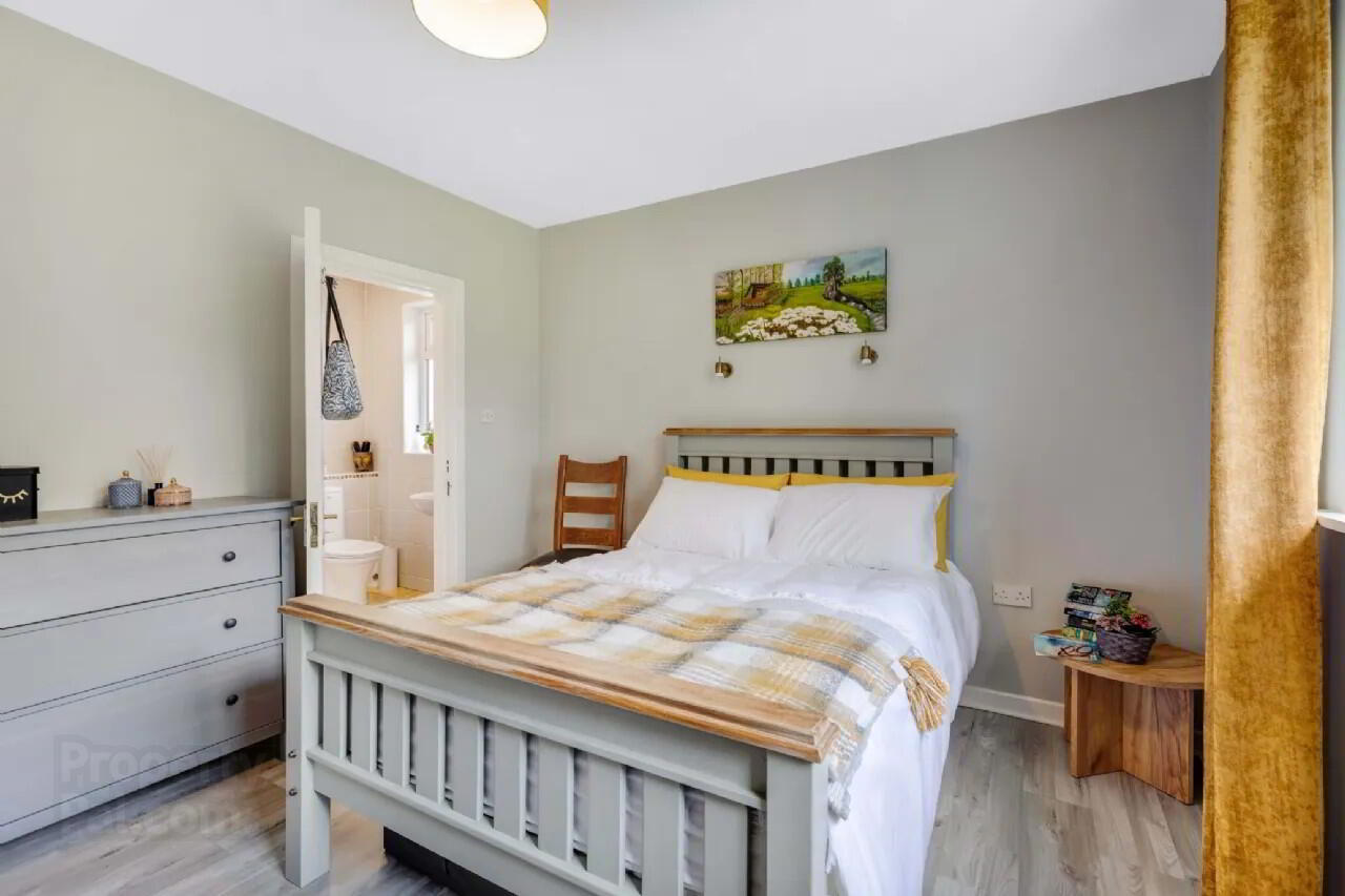 Arden Cottage 21 of 31
