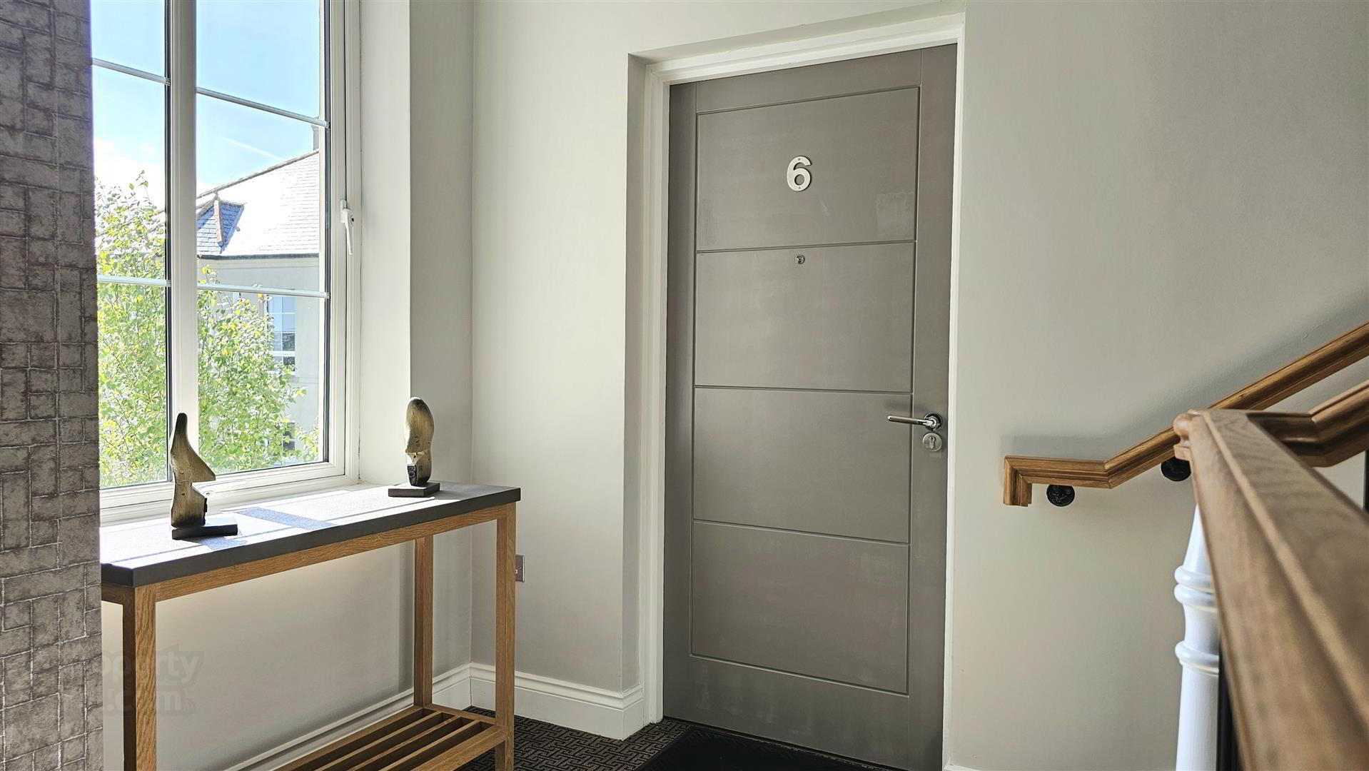 6 Hartley Hall Close 4 of 22