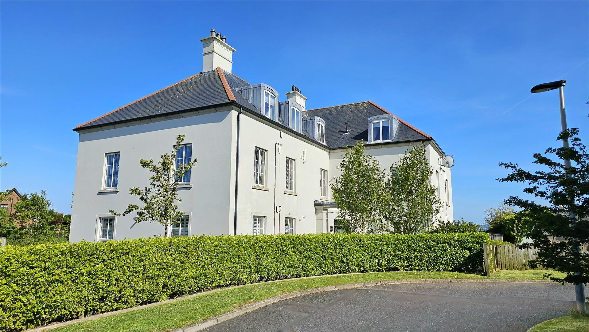 property description image