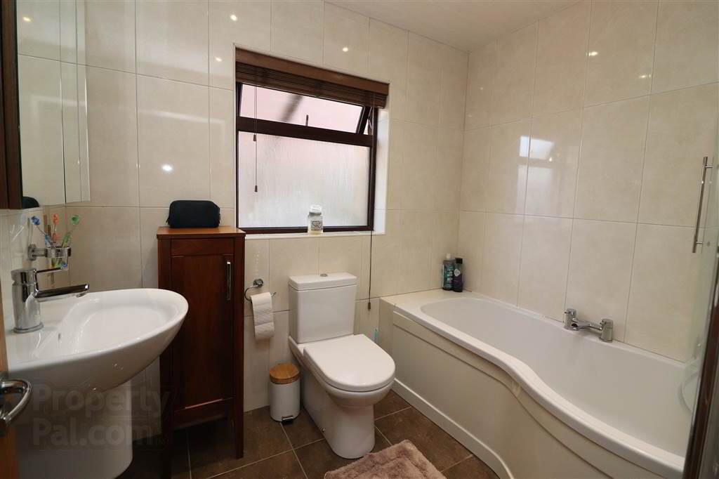 14 Edenview Road 13 of 18