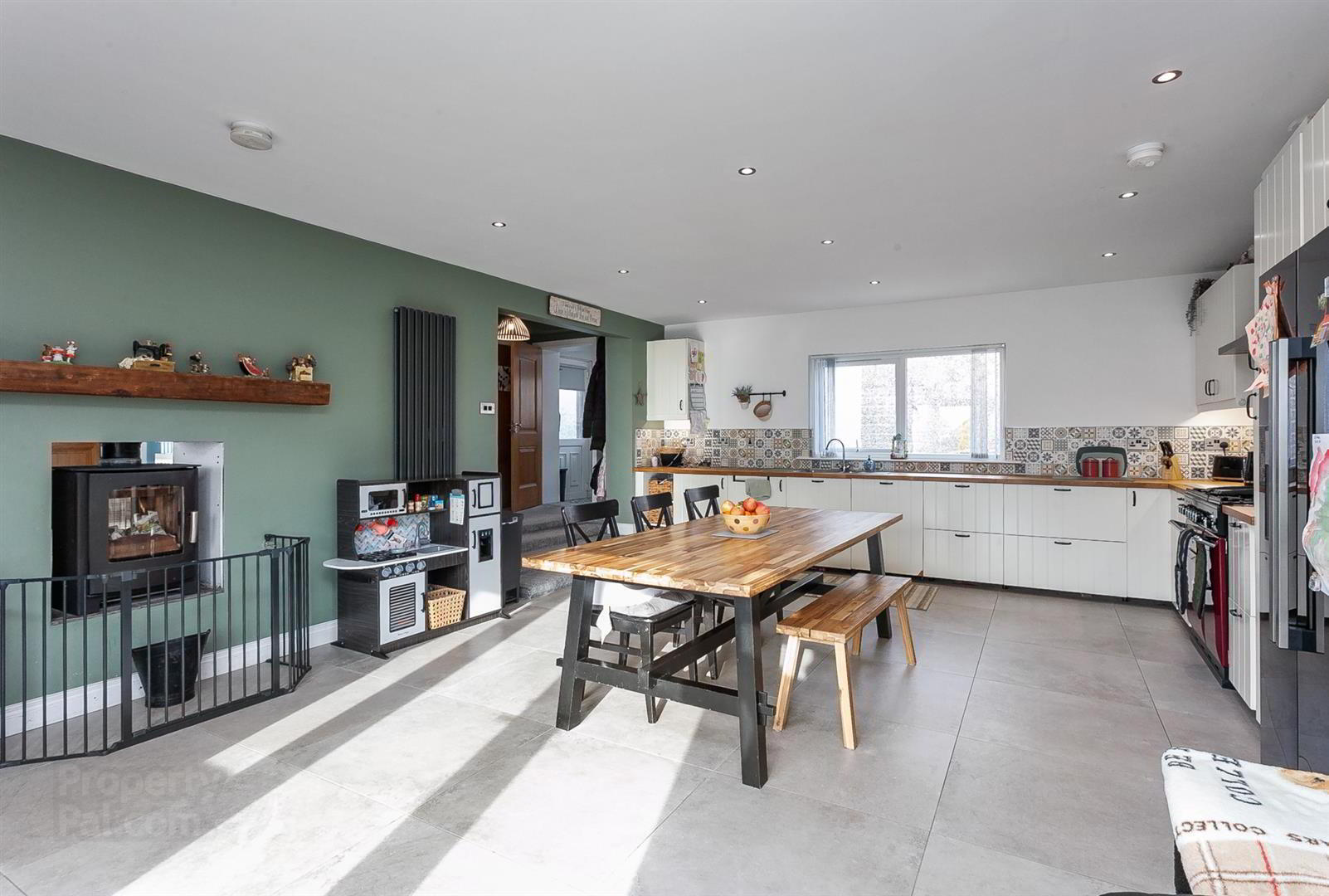 7 Glassdrumman Road 5 of 16
