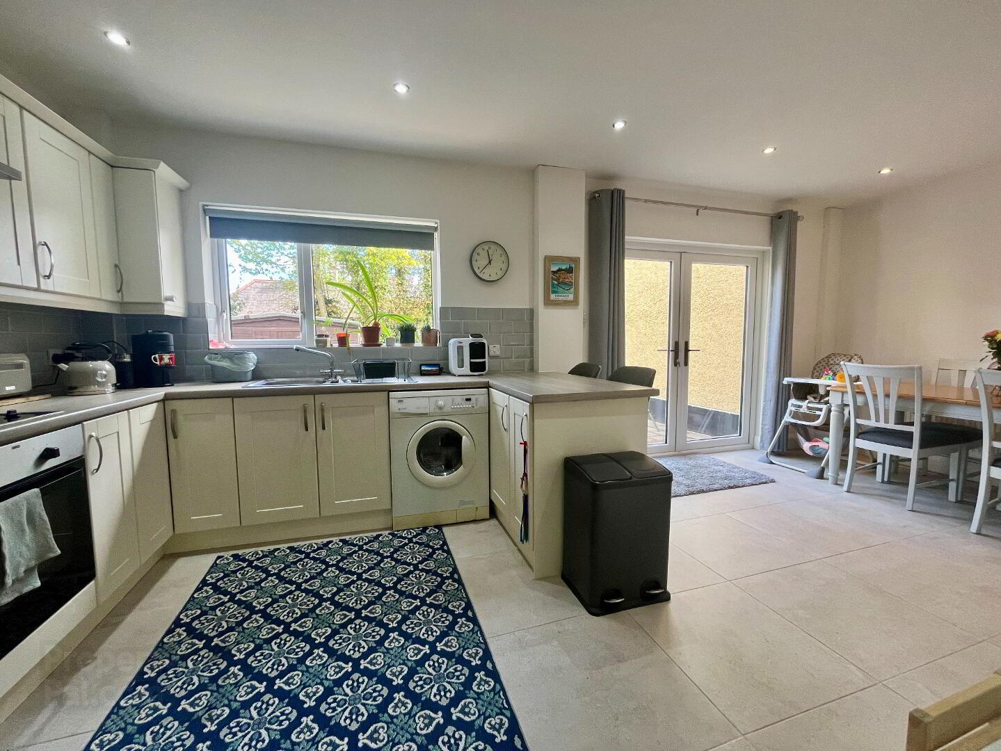 2 Broomhill Avenue 5 of 11