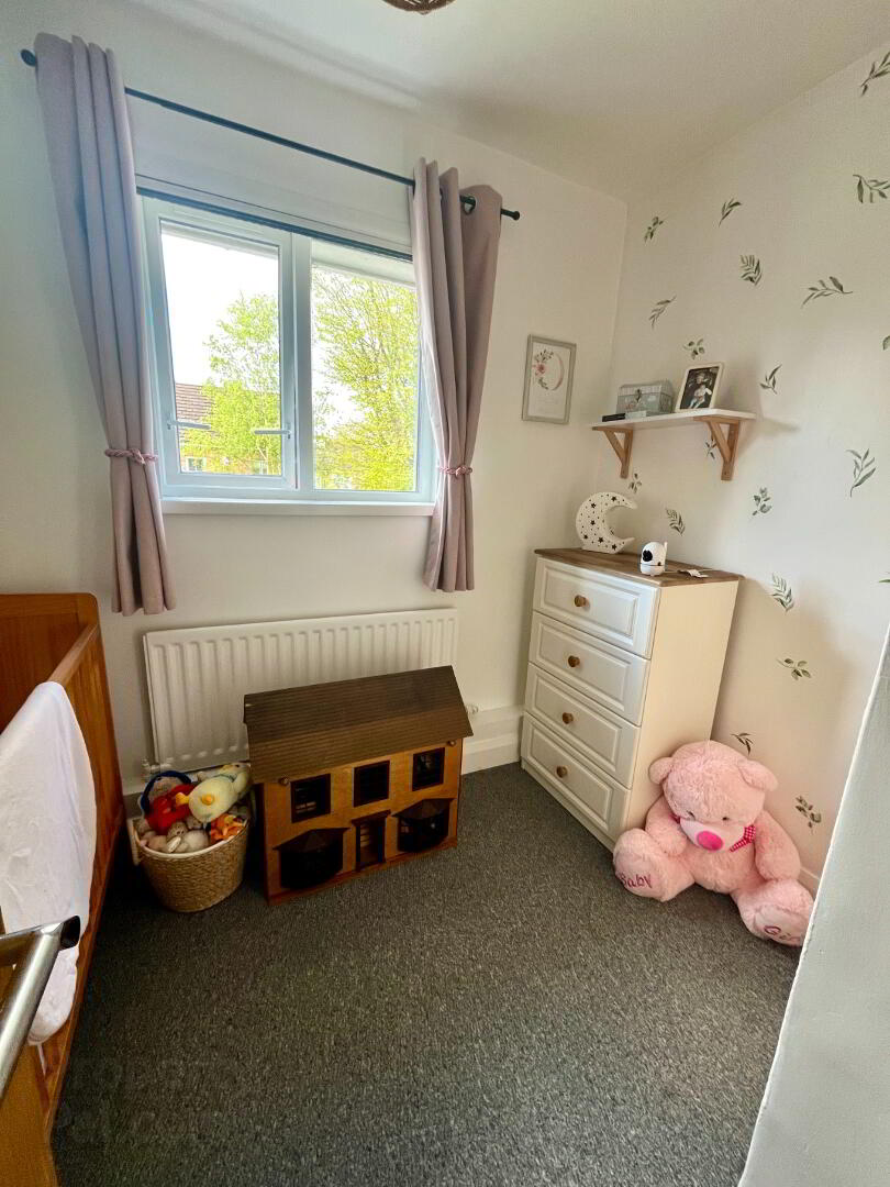 2 Broomhill Avenue 9 of 11