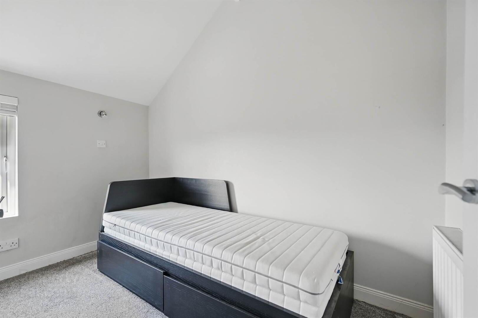 237 Great Northern Street 11 of 16