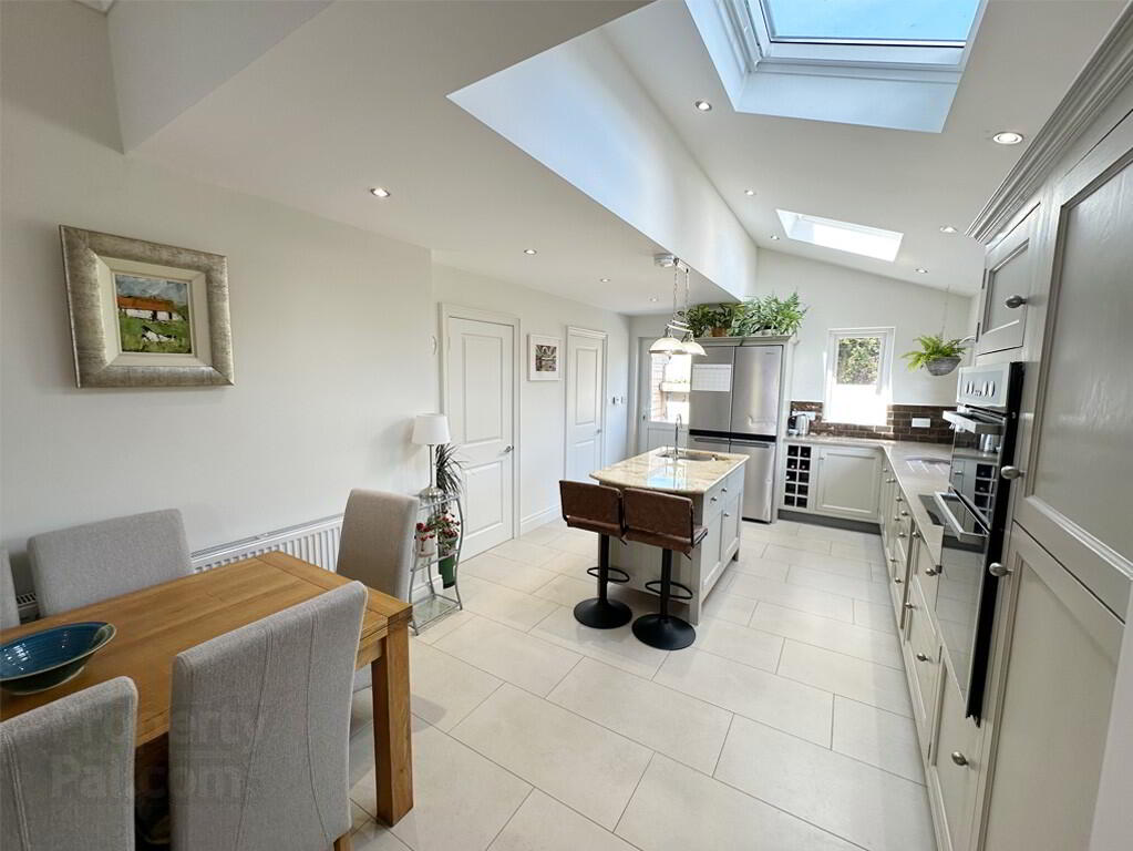 1 Upper Kiln Street 10 of 18