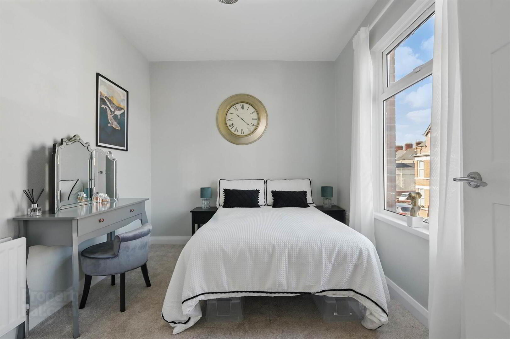 28 Woodcot Avenue 10 of 11