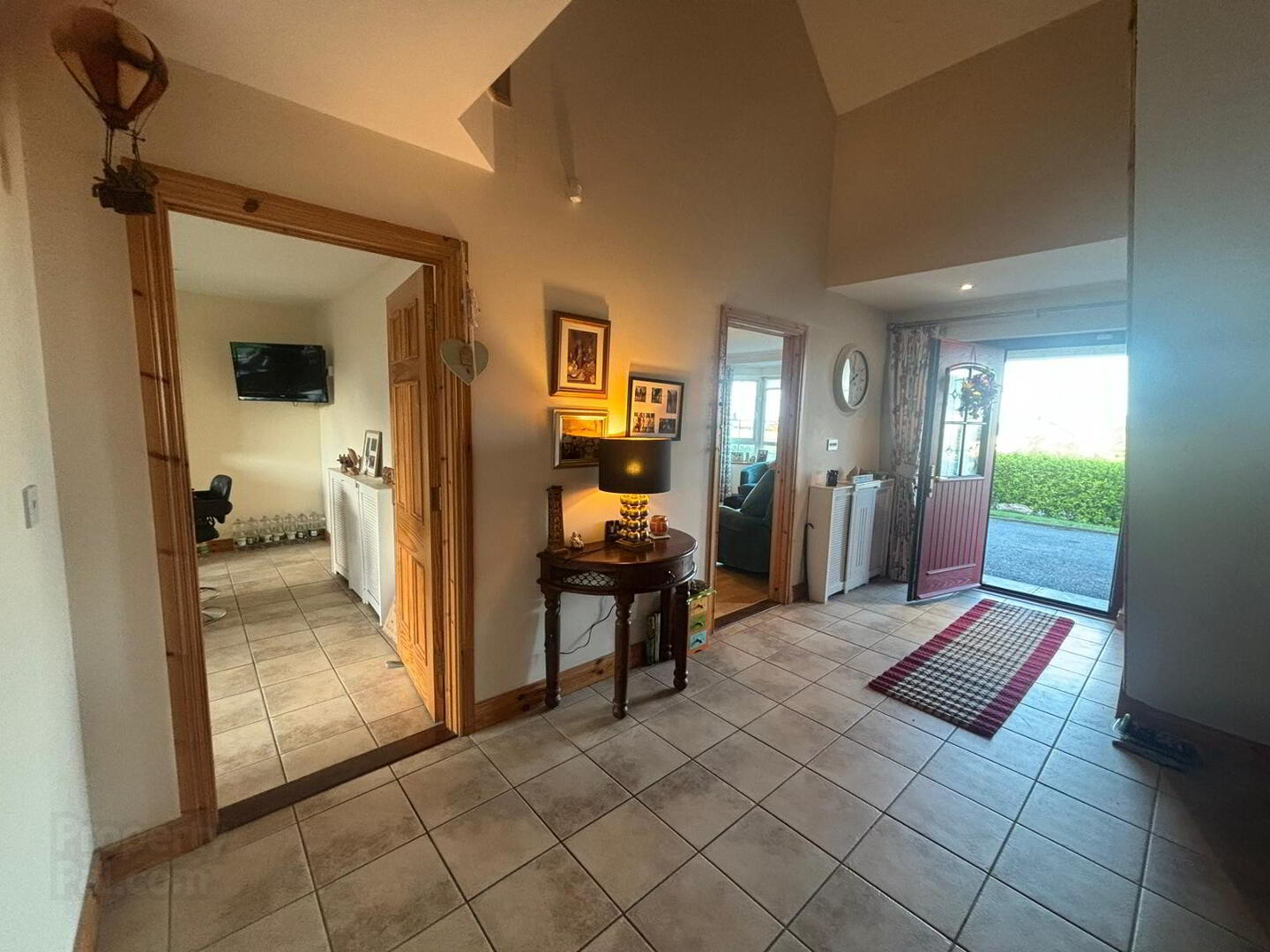 Lisdua, 35 Strandhill 11 of 56