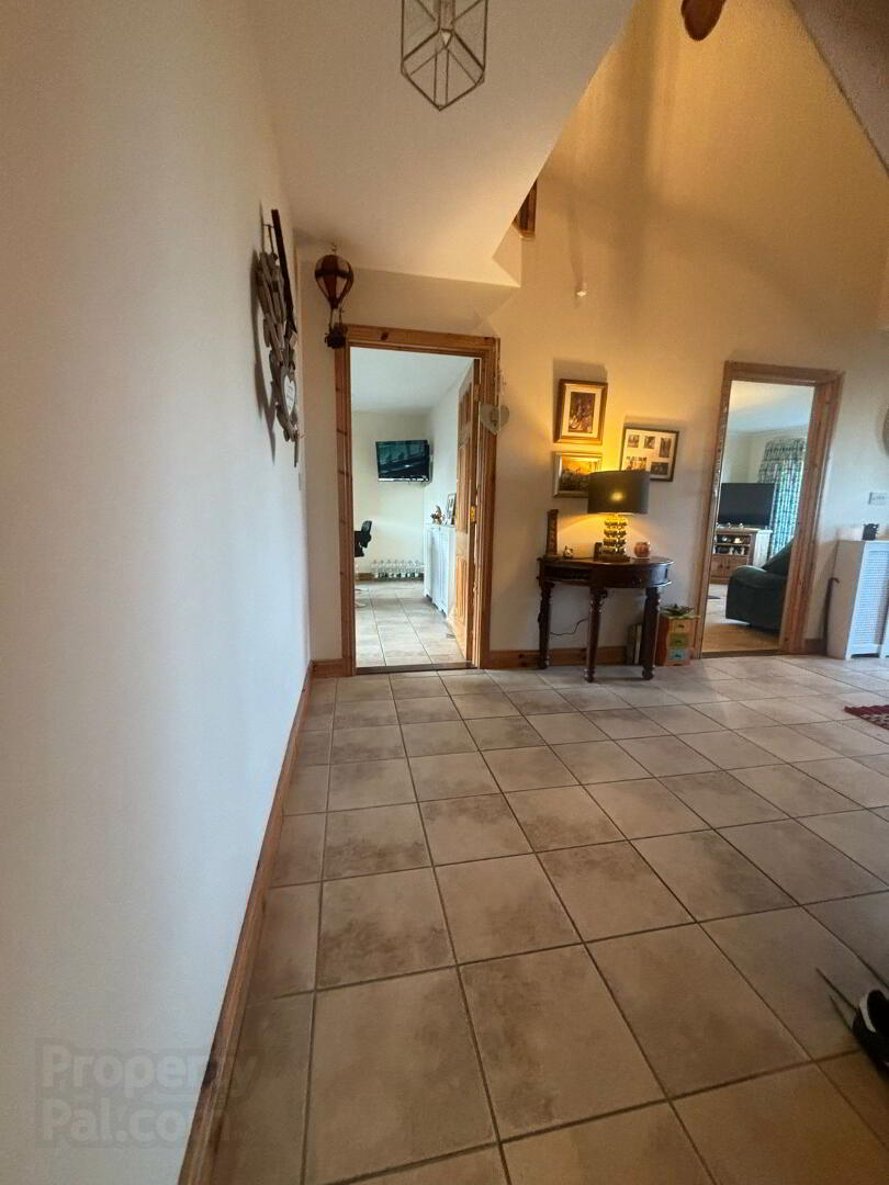 Lisdua, 35 Strandhill 16 of 56