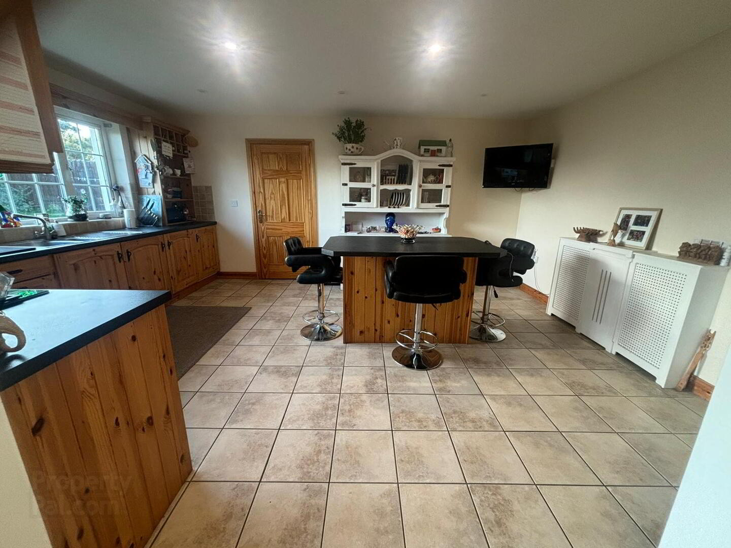 Lisdua, 35 Strandhill 33 of 56