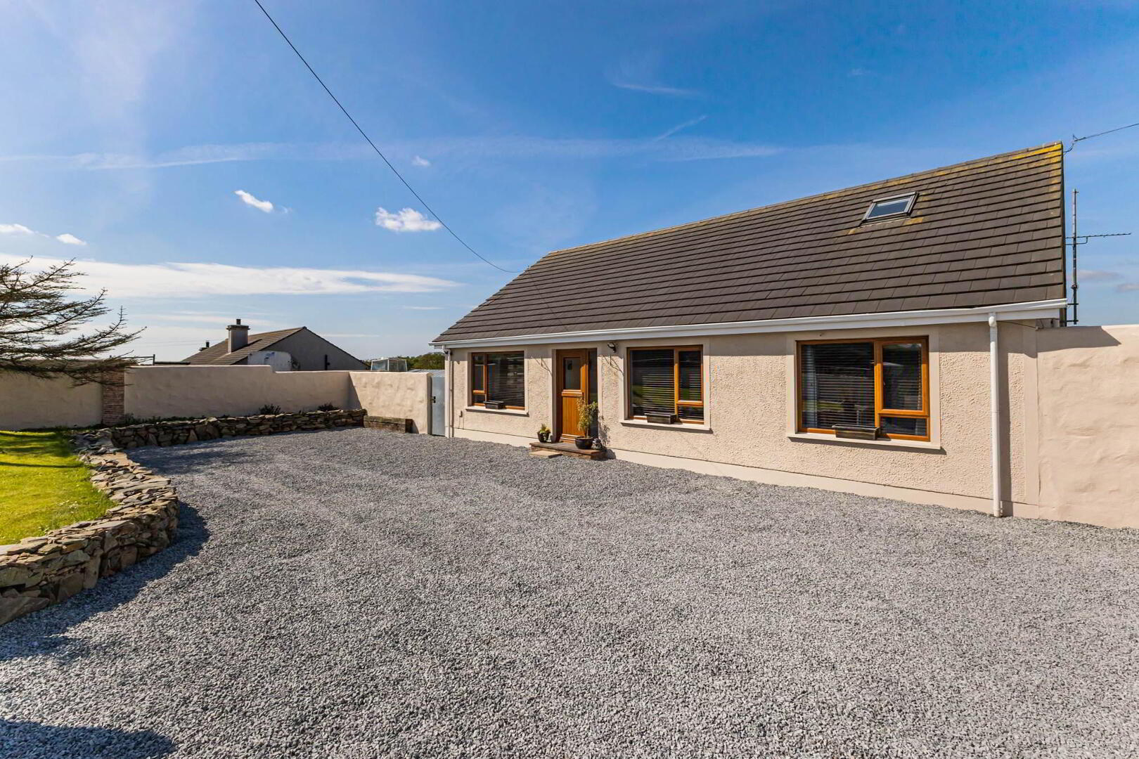property description image