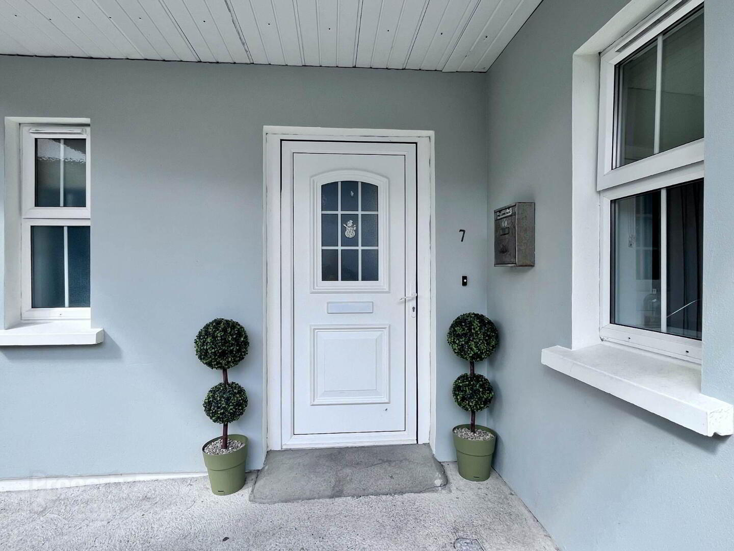 property description image