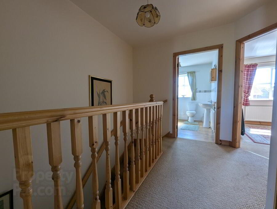 52 Knockbracken Drive 9 of 18