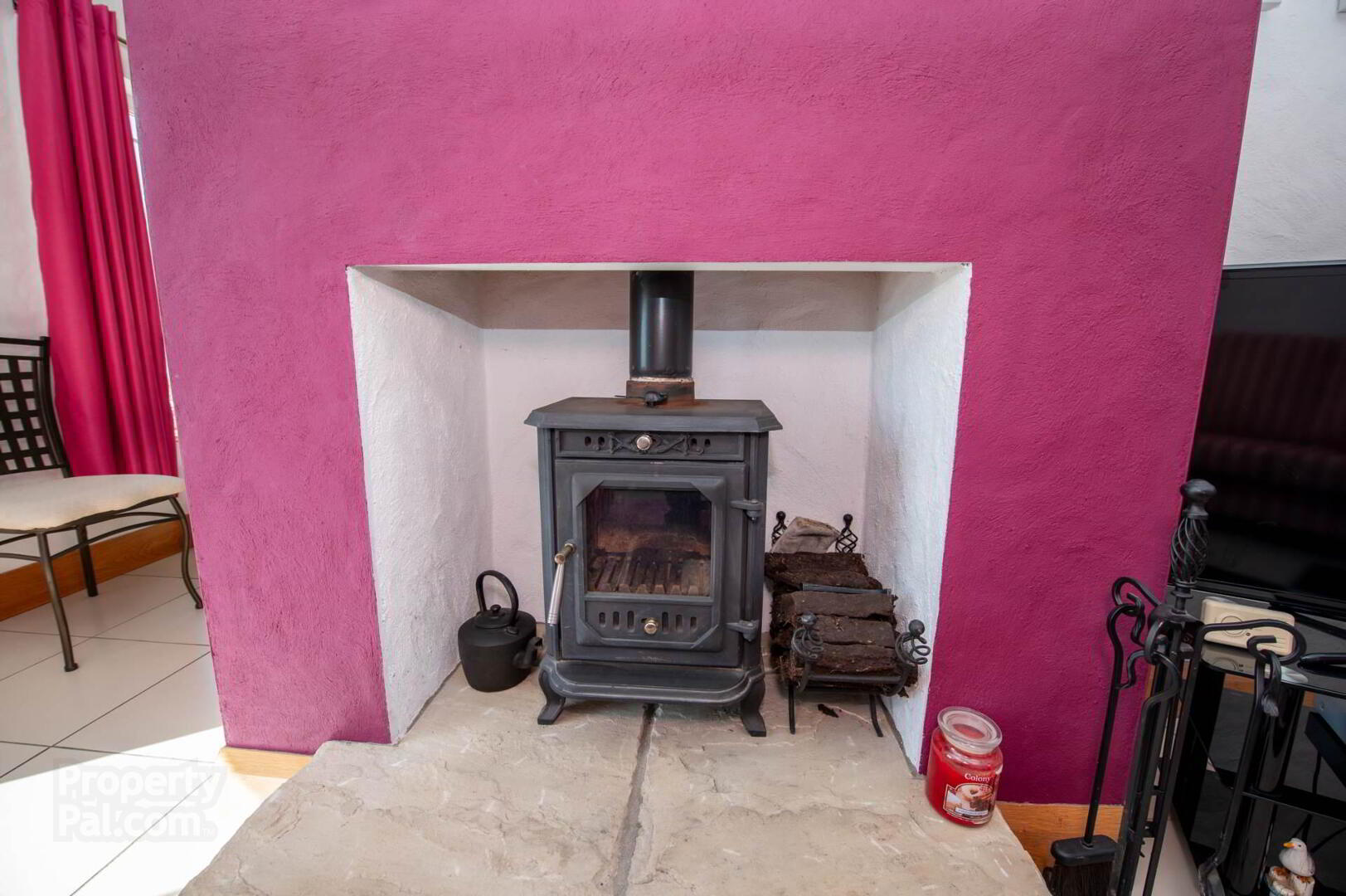 Carrowhugh Cottage 10 of 35