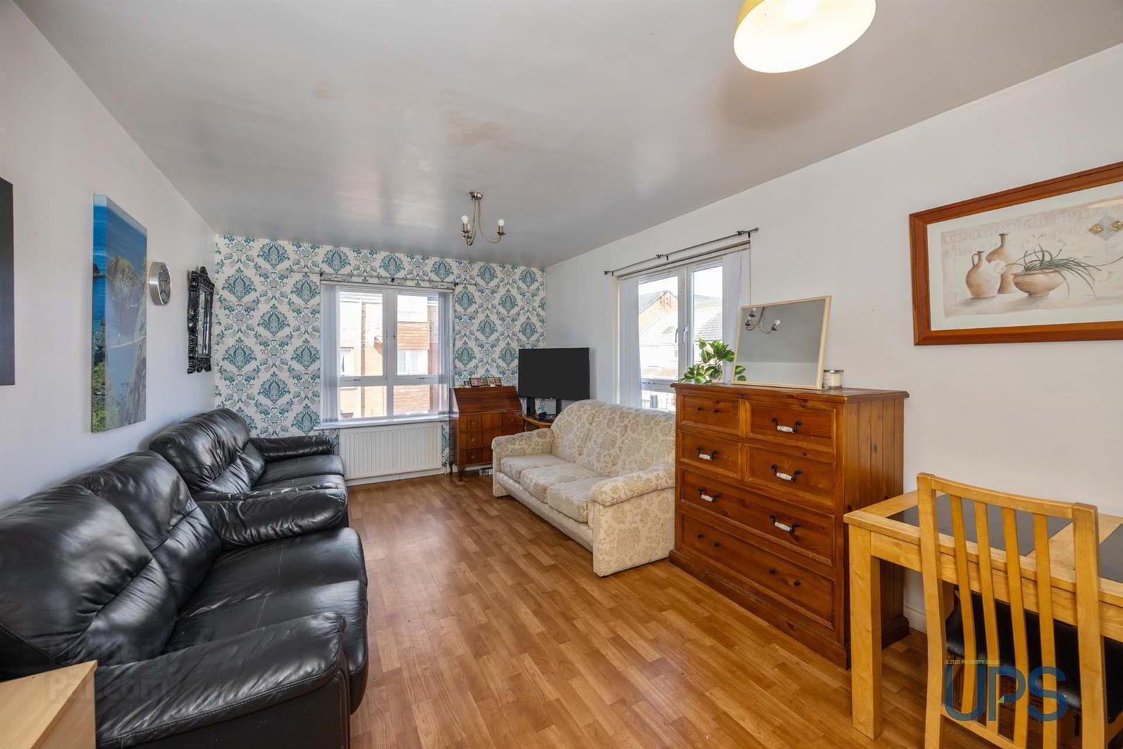 Apt 21a, Oranmore Street 6 of 16