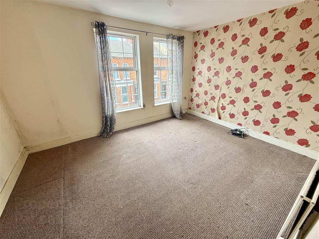 31 Lichfield Avenue 6 of 11