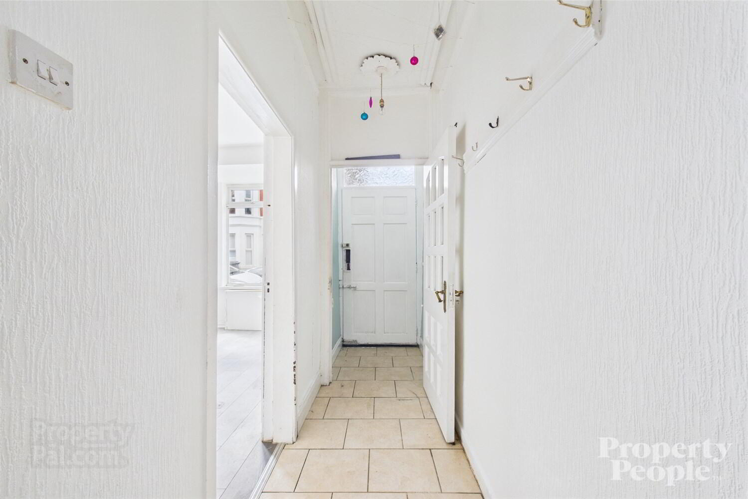 49 Eia Street 3 of 28