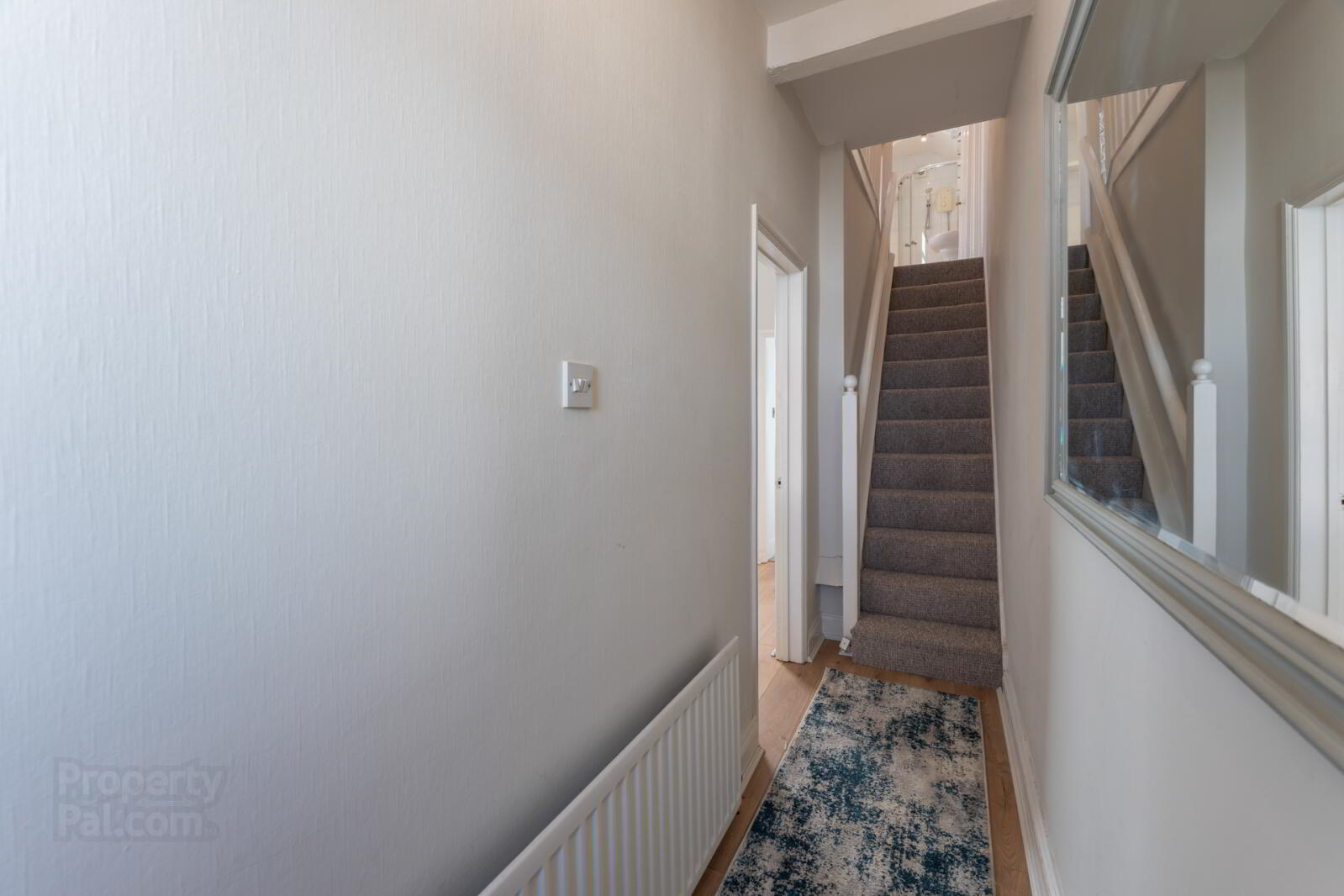 77 Downshire Road 3 of 17