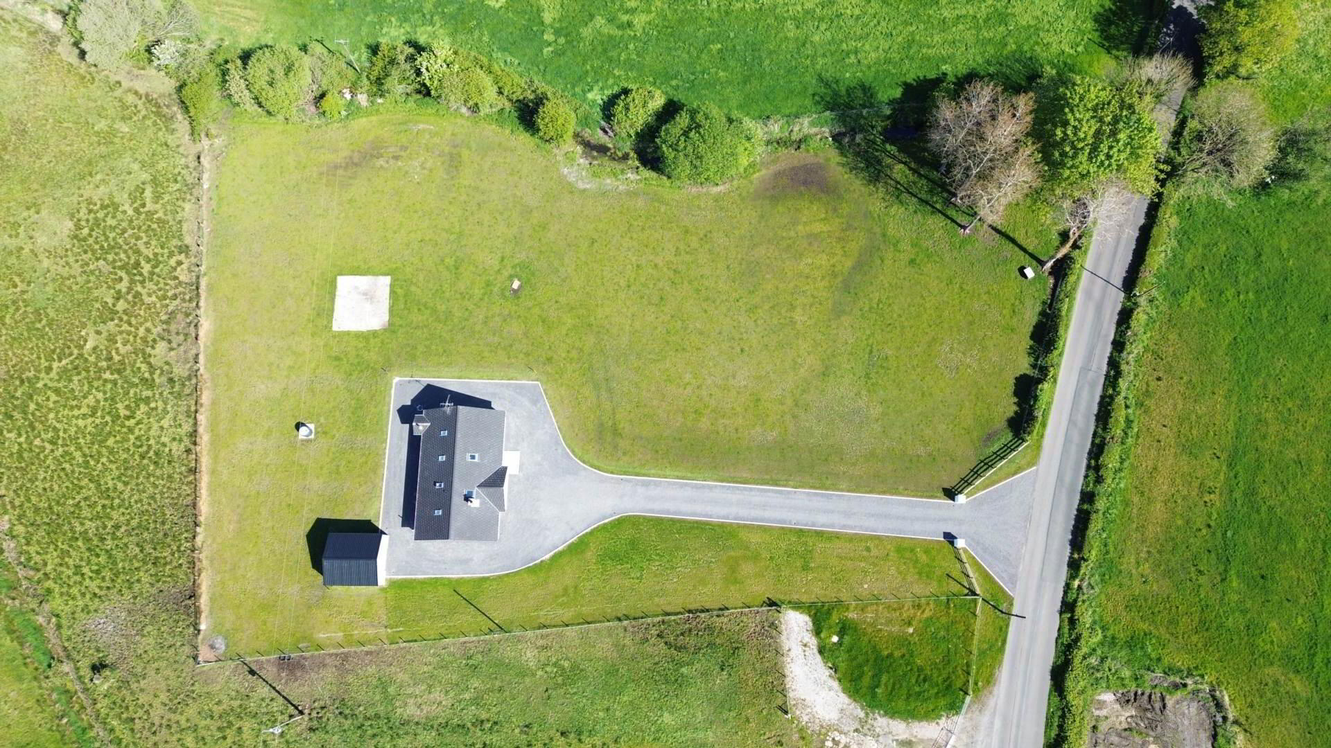 85 Inishmore Road 36 of 40