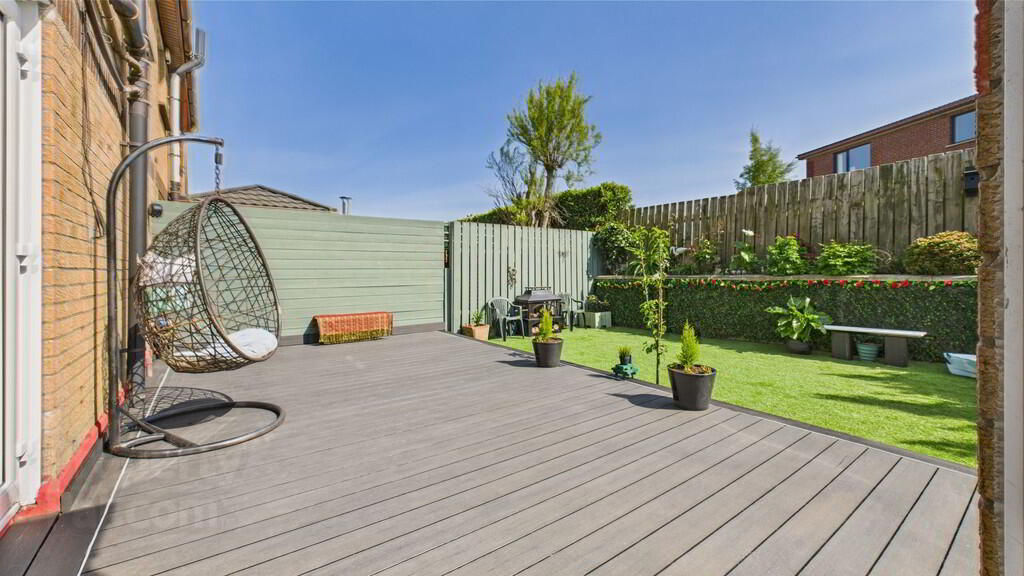 30 Stratford Drive 16 of 20