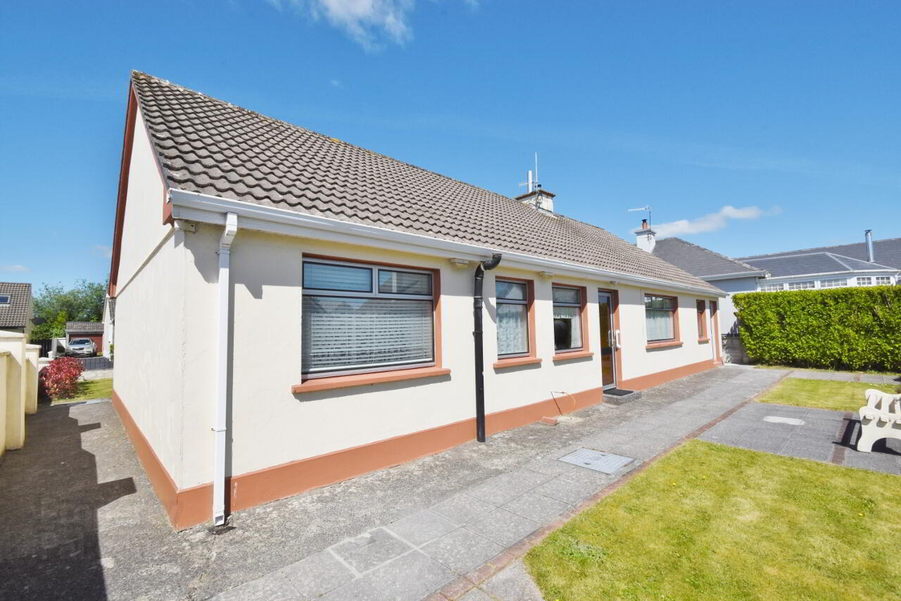 10 Luachra Road 5 of 29